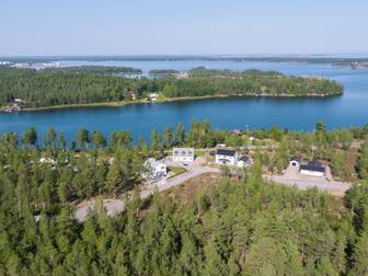 Horns strandväg 4, 19, 21, 27, 29, 31 & 33