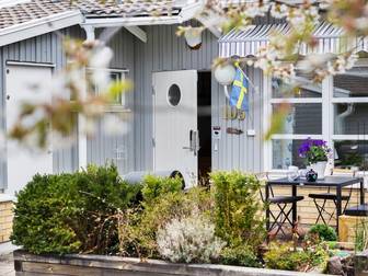 Lantgårdsvägen 103