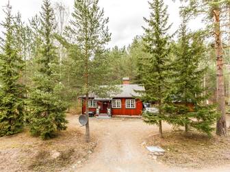 Näverbovägen 12 - "Trollstubben"