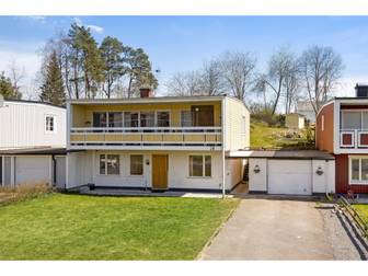 Västra Esplanaden 18