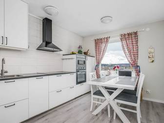 Fyrväpplingsvägen 8