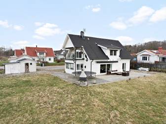 Södra Hovingevägen 7