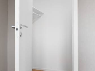 Sliding Door