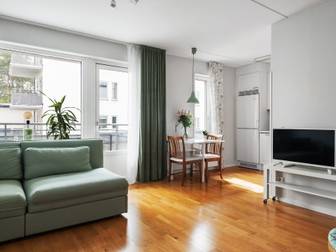 Östra Banvägen 76, 2tr