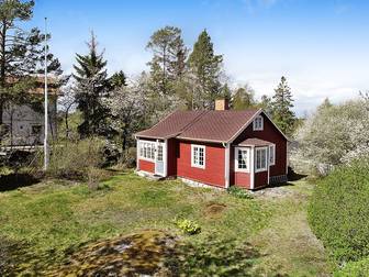 Rödbosundsvägen  35