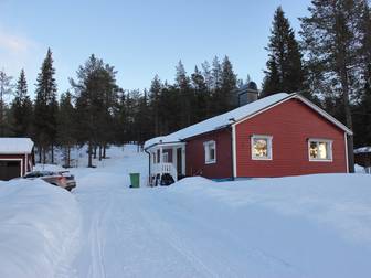 Kyrkogårdsvägen 11