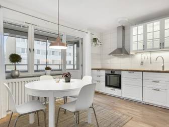 Västra Gunnesgärde 23