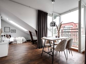 Råsundavägen 75, 4 tr, högst upp!