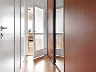 Sliding Door