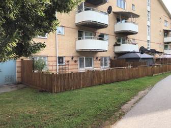 Tre Källors väg 5, bv