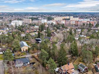 Marmorvägen 5 J F C