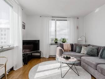 Mörbyhöjden 8, 8tr