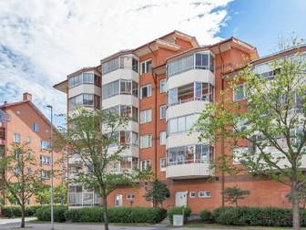 Björkvallavägen 2A