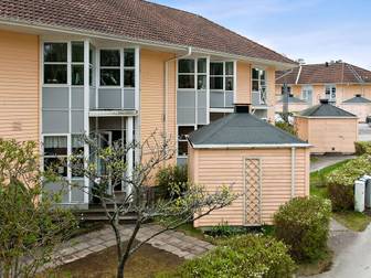 Mandelblomsvägen 77