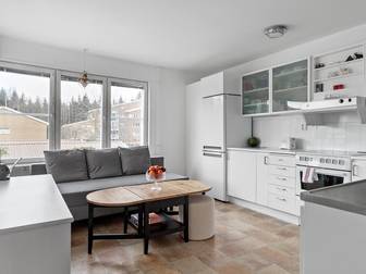 Stenhagsvägen 89, 2 tr.