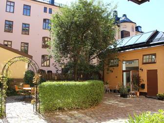 Surbrunnsgatan 9, gårdshus