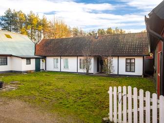 Hälleviksvägen 41 försäljes gemensamt med  Hälleviksvägen 43