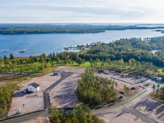 Ängsgatan 6, tomt 13