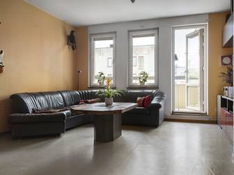 Skarpövägen 21, 2 tr