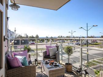 Västra Varvsgatan 35