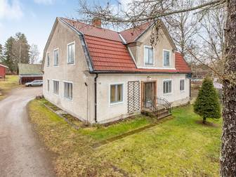 Huddunge kyrkväg 19