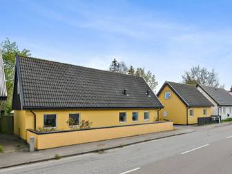 Norrvidinge 1228 samt 1230