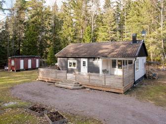 Svensbergs skogsväg 11