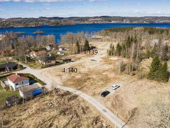 2 attraktiva tomter med bra läge i Hindås.