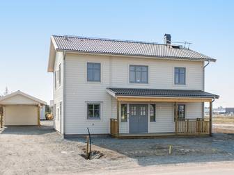 Kumla trädgårdsgata 7