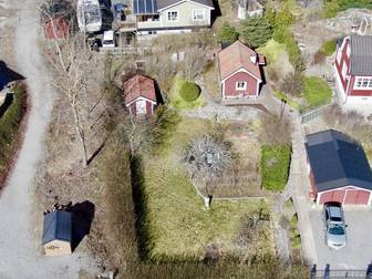 Avstyckning från Bränningestrandsvägen 1