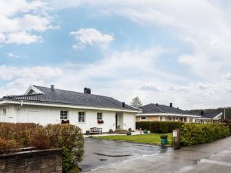 Lilla Gårdskullavägen 8