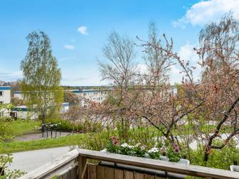 Björnbärsstigen 28