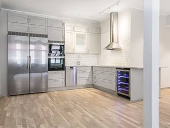 Västra Torggatan 8 - BRF Grand Hotell