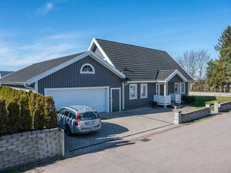 Vera Nilssons gata 3