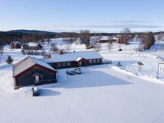 Värdshuset i Lillhärdal /  Olov Högmans väg 7