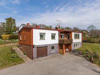 Slottsbrinksvägen 21