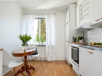 Motalagatan 15b, 2tr