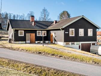 Tibble Hissvedsbacken 1