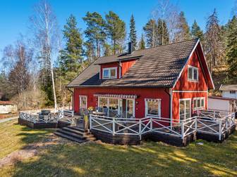 Norra Gårdslötsvägen 15