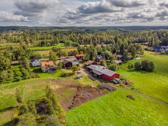 Säbyggebyvägen 145 & 147