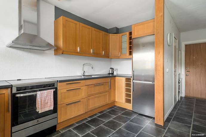 2 rum lägenhet på Källhagsgatan 39 Borås, Borås kommun - bild 2