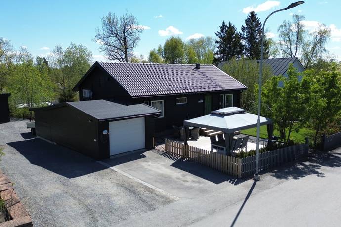 Törevägen 33, Knivsta, Knivsta kommun