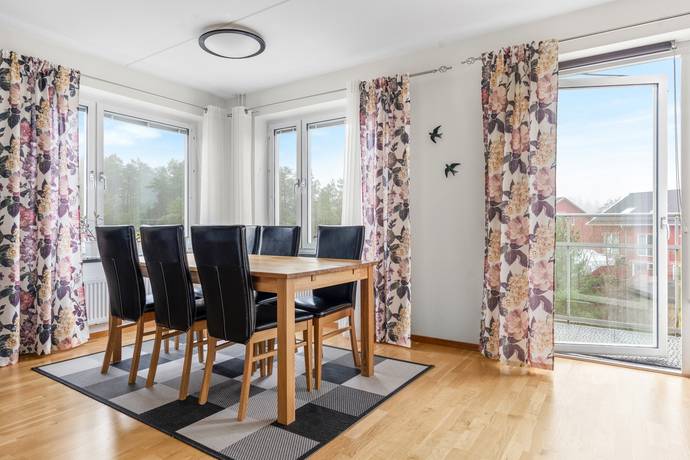 3 rum Lägenhet på Kedjebacken 4A, vån 6 Gustavsberg Kedjebacken Värmdö kommun - bild 2