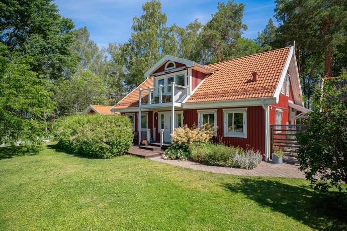 7 rum villa på Vallby PRÄSTGÅRD 5 Vallby, Eskilstuna kommun - bild 2