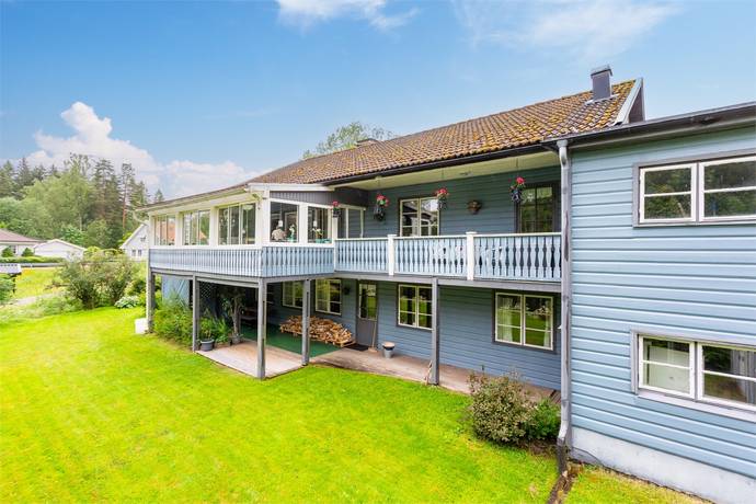 6 rum villa på Omvägen 11 Lindesberg, Lindesbergs kommun - bild 2