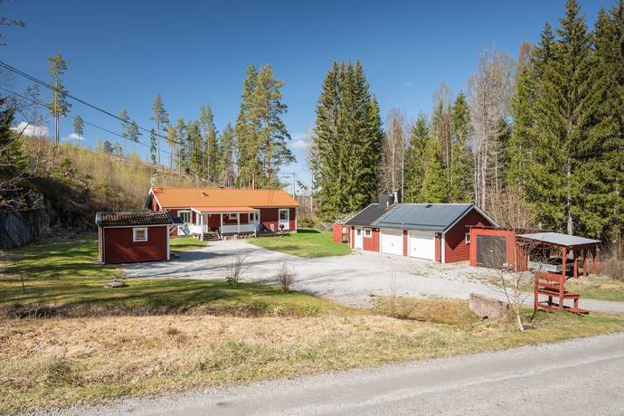4 rum Vinterbonat fritidshus på Svarttjärnsvägen 6 Tolvsbo Smedjebackens kommun - bild 43