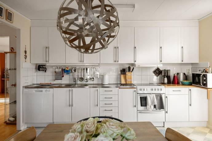 5 rum Villa på Vikbrovägen 4 Torslanda Göteborgs kommun - bild 24