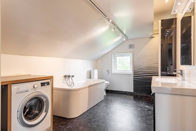7 rum Gård/skog på Hov 110 Hackås Bergs kommun - bild 46