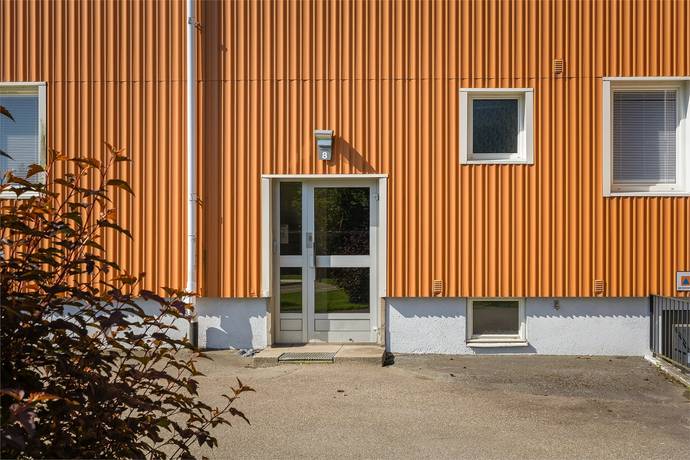 2 rum lägenhet på Ekenkällsgatan 8 Fanna, Enköpings kommun - bild 2