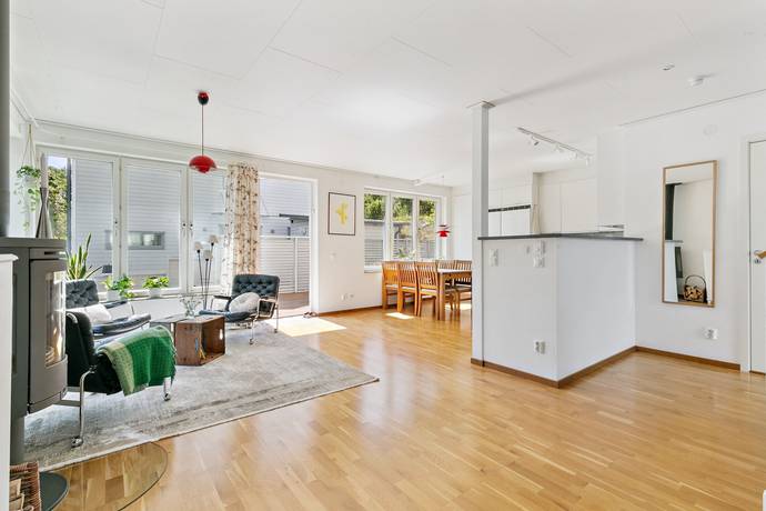 7 rum Villa på Maj Brings Väg 17 Sköndal - Lilla Sköndal - Konstnärstaden Stockholms kommun - bild 10
